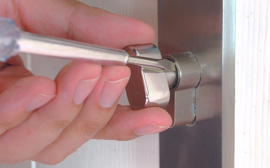 changer serrure porte blindée Melun
